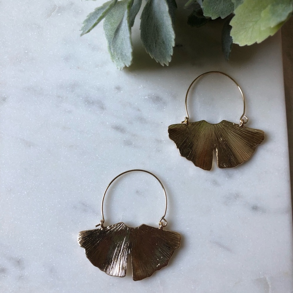 The Alma - Golden Leaf Crescent Earrings - Picture 2 of 6